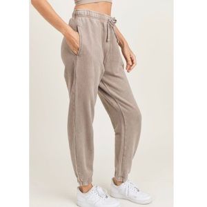 MonoB Corduroy Joggers